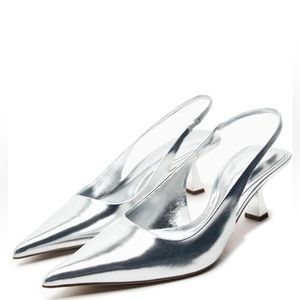 Women’s size 10 silver sling back pump. Only worn a couple times.
